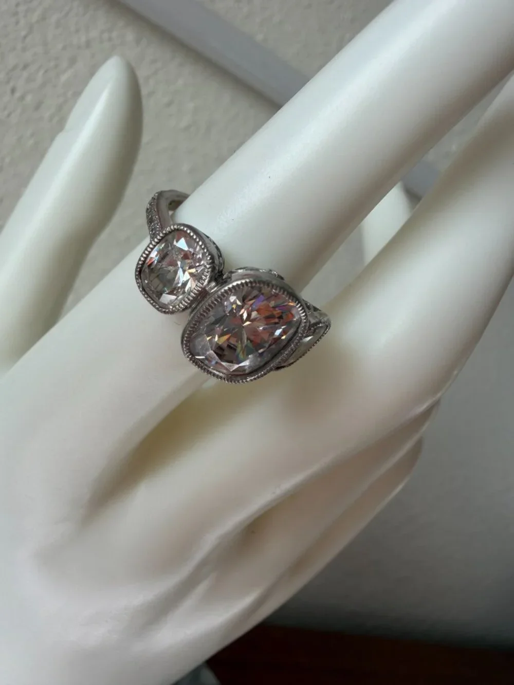 Vintage Jean Dousset Heirloom 925 CZ 3-Stone Mill-grain Cushion Cut Ring - Picture 10 of 17